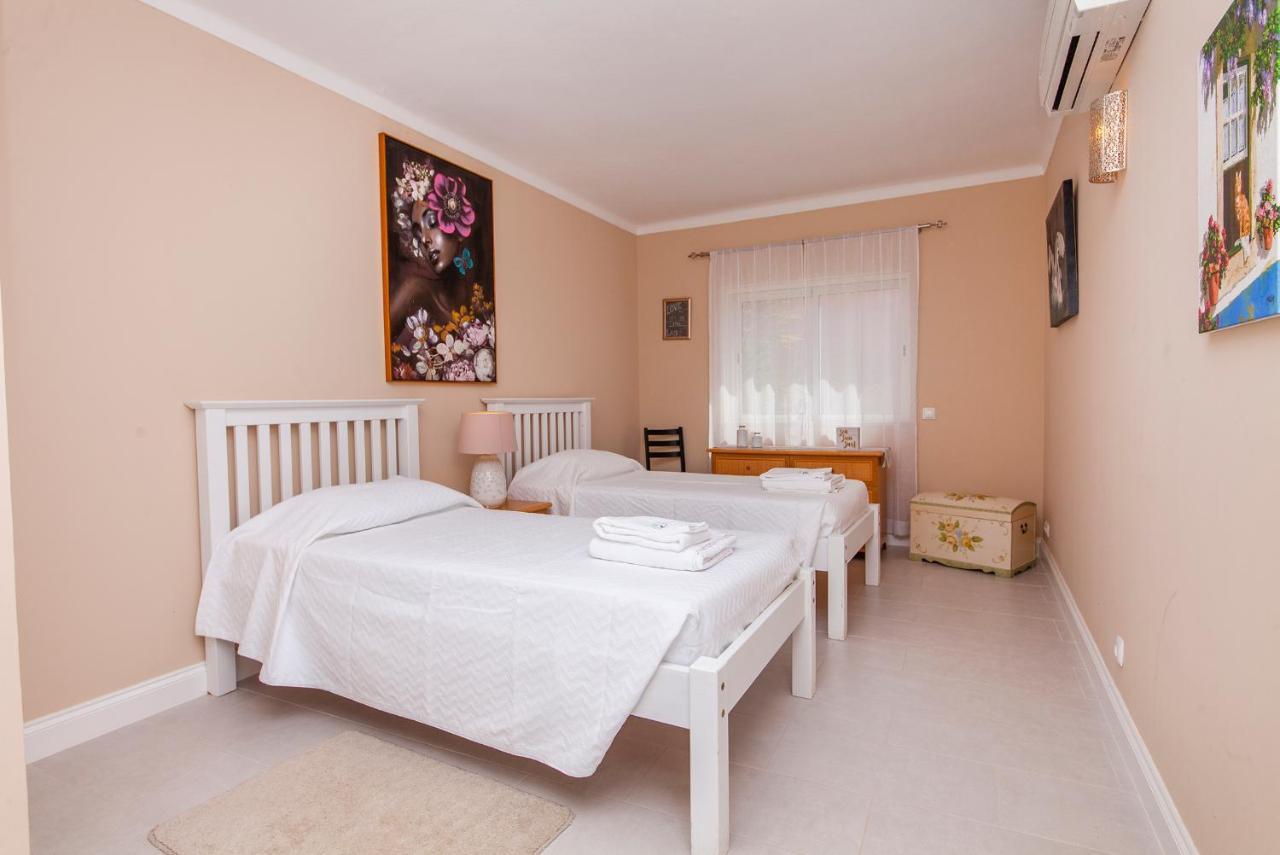B89 - Porto Dona Maria Apartment Praia Da Luz Luaran gambar